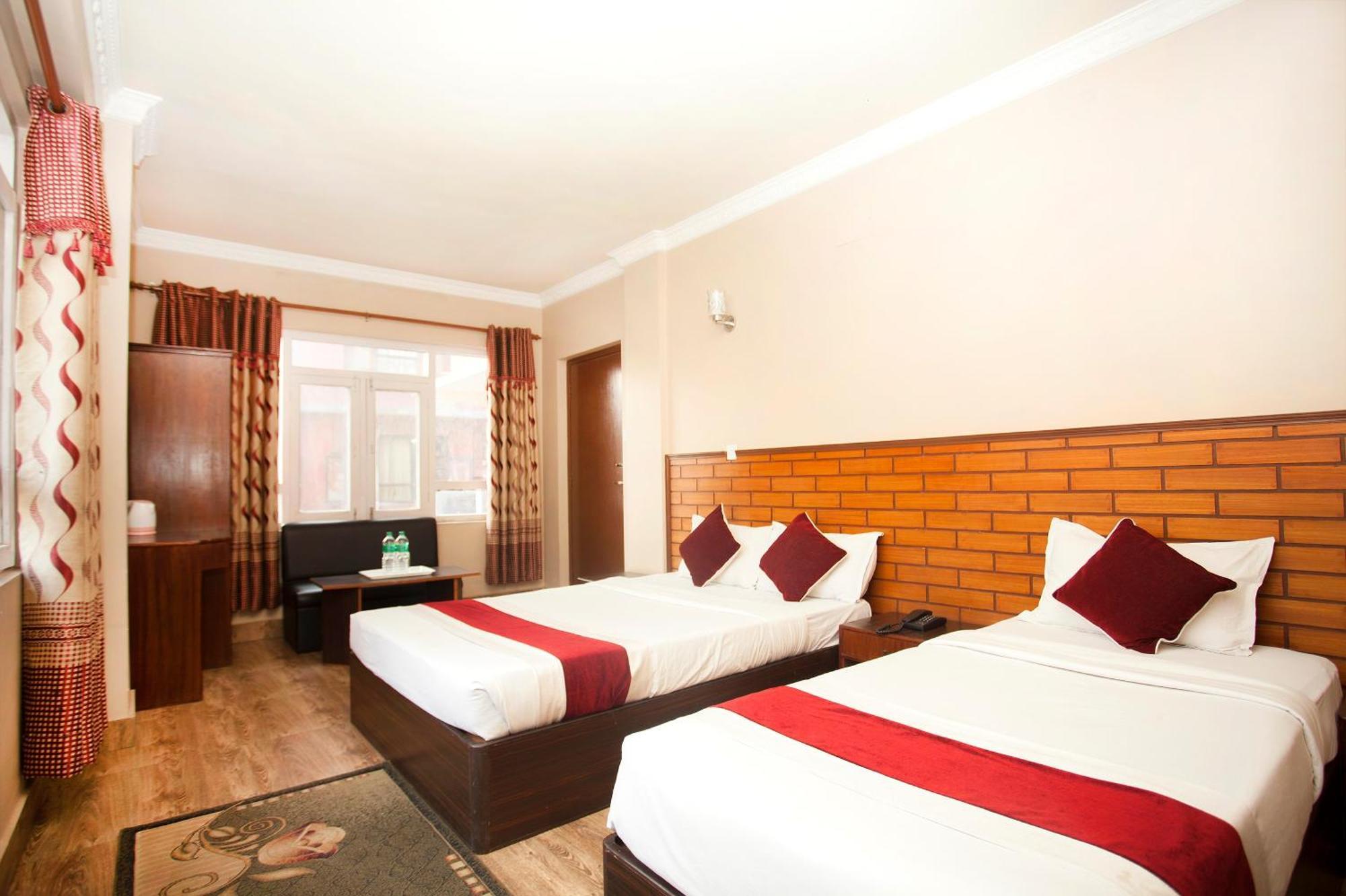Hotel Holiday Taj Kathmandu Exterior photo